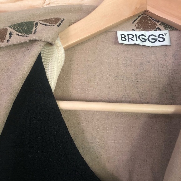 𝅺BRIGGS mock layered printed short sleeve blouse - Picture 6 of 8